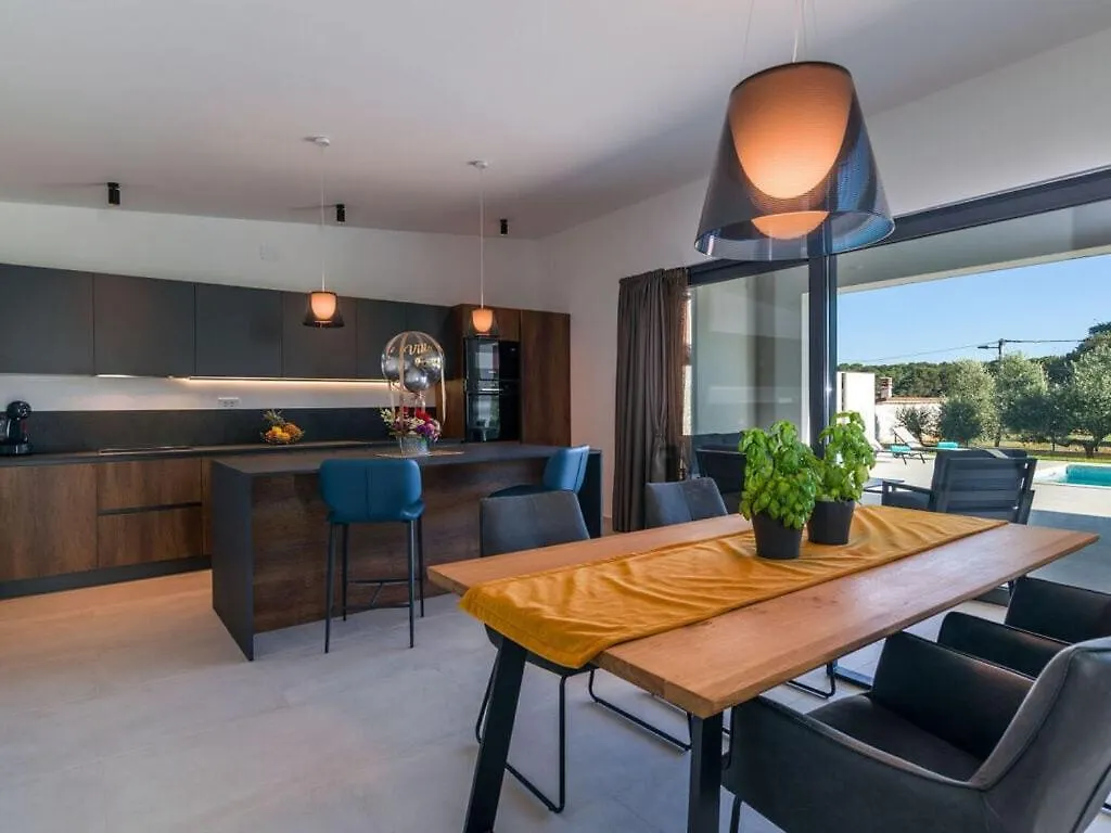 Villa Polei Comfortable Holiday Residence Pula